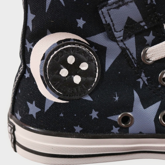 Rare NWB Converse X Coraline Chuck Taylor All Star Size US 11 Kids Laika NEW - Picture 9 of 13